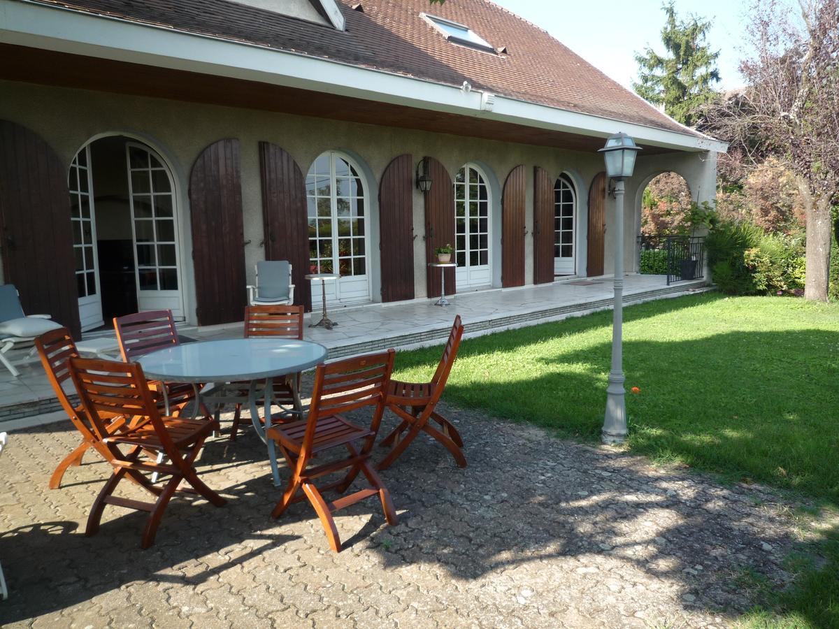 La Maison Des Bonheurs Bed & Breakfast Rillieux-la-Pape Ngoại thất bức ảnh