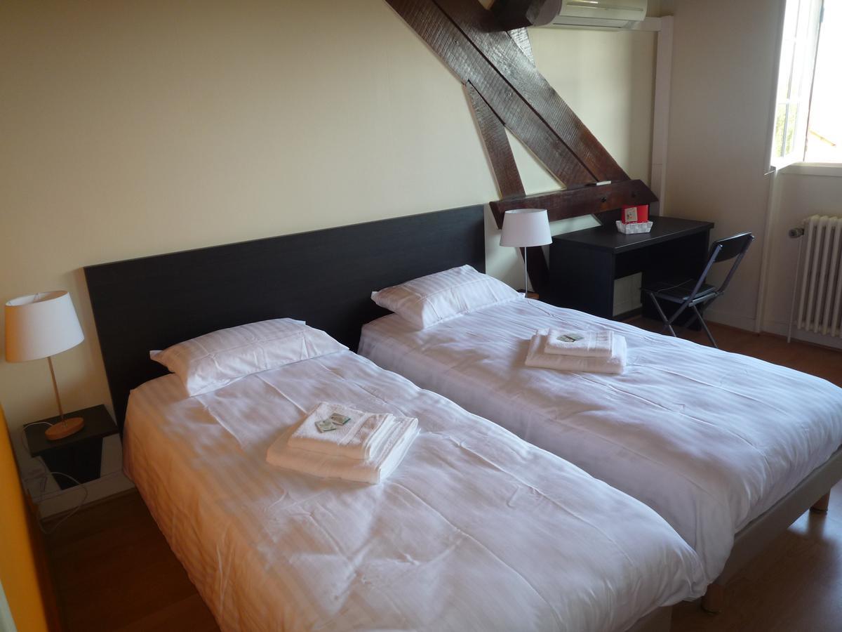 La Maison Des Bonheurs Bed & Breakfast Rillieux-la-Pape Ngoại thất bức ảnh