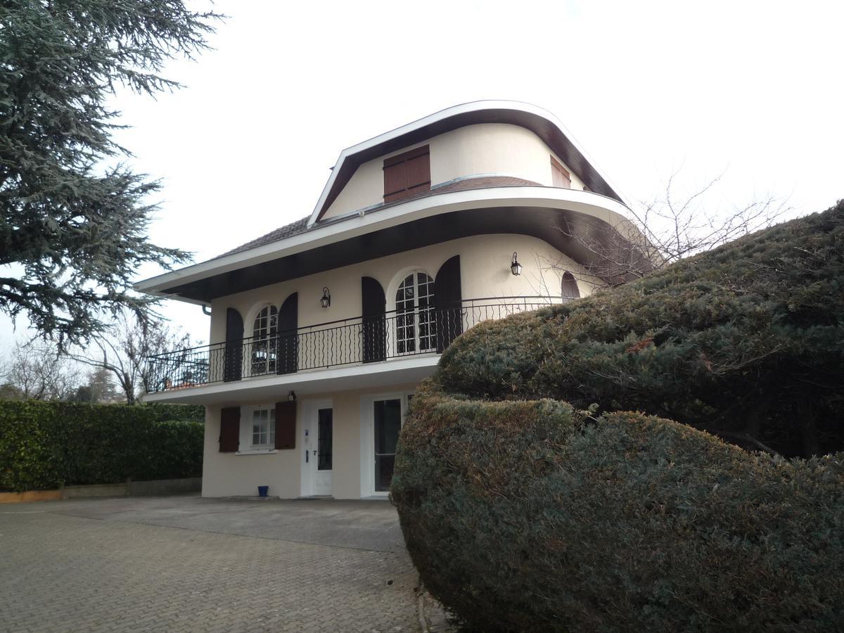 La Maison Des Bonheurs Bed & Breakfast Rillieux-la-Pape Ngoại thất bức ảnh